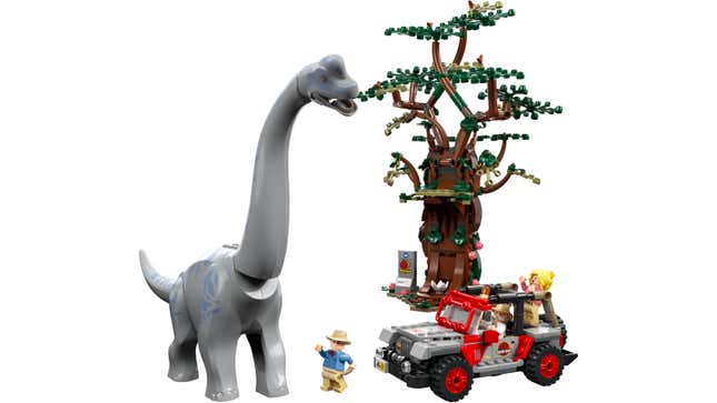 Image for article titled Lego Welcomes Everyone Back to Jurassic Park With 5 New Sets and One Big Pile of Poop