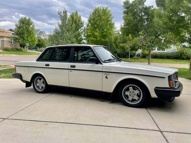 Image for article titled At $16,500, Will This 1984 Volvo 240 Turbo Blow You Away?
