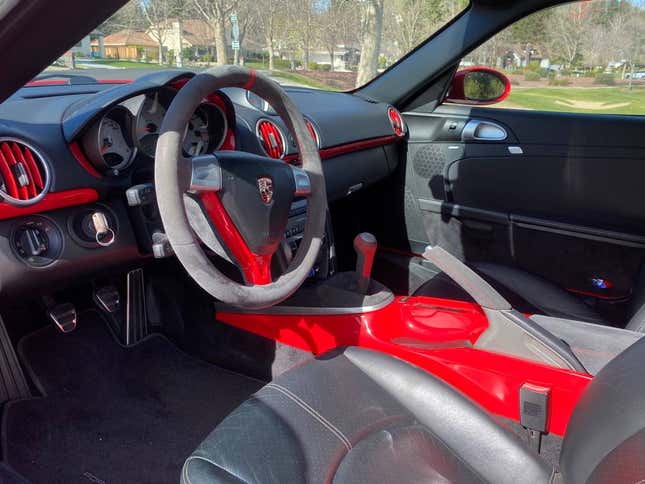 Bild für Artikel mit der Überschrift: Ist dieser 2006er Porsche Cayman SA mit Turbolader für 34.999 US-Dollar ein Schnäppchen?