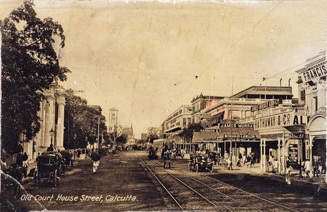 Old Court House Street, Calcutta. Raphael Tuck & Sons, London; printed in England.