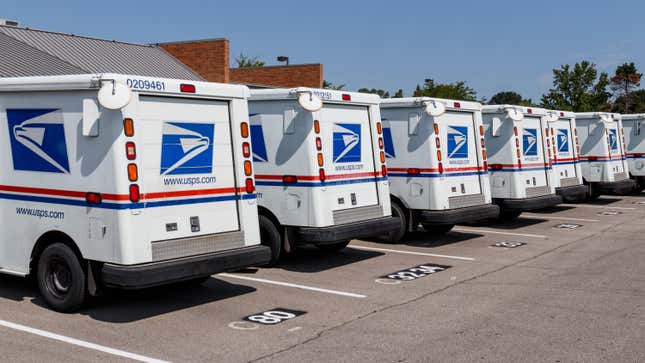 Image for article titled Use This USPS Online Tool to Find Out If Mail Really Is Slower in Your Area