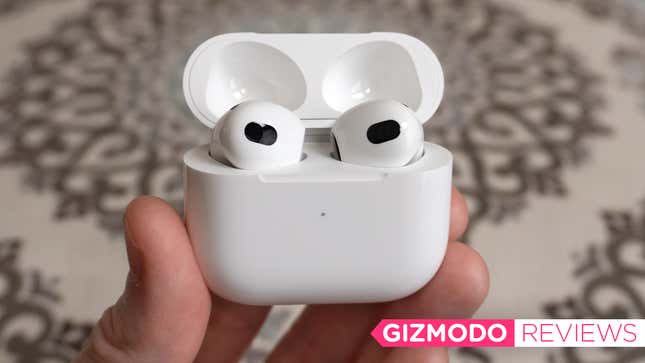 Image for article titled The New AirPods Are Much Better Than the Old AirPods