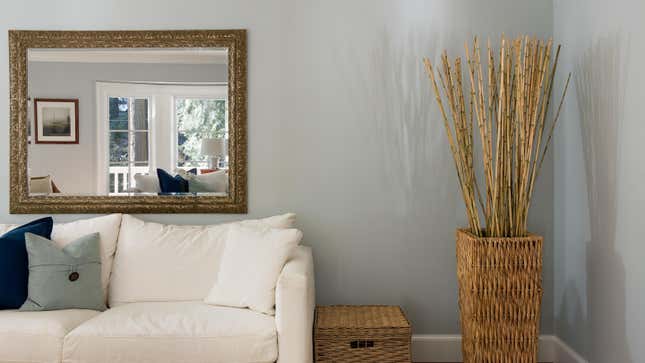 Image for article titled 10 Simple Ways to Make a Small Room Look Bigger