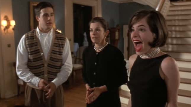 Image for article titled 15 Thanksgiving Movies About Families As Screwed Up As Yours