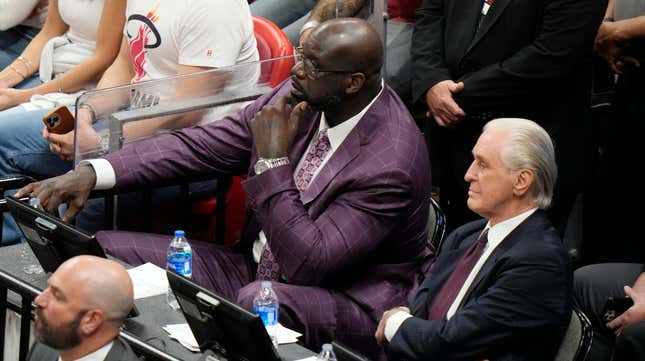 Shaquille O'Neal was served court papers at the Celtics v Heat game