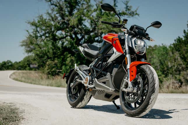 Image for article titled The 2023 Zero SR/F Proves The EV Transition Is Faster On Two-Wheels