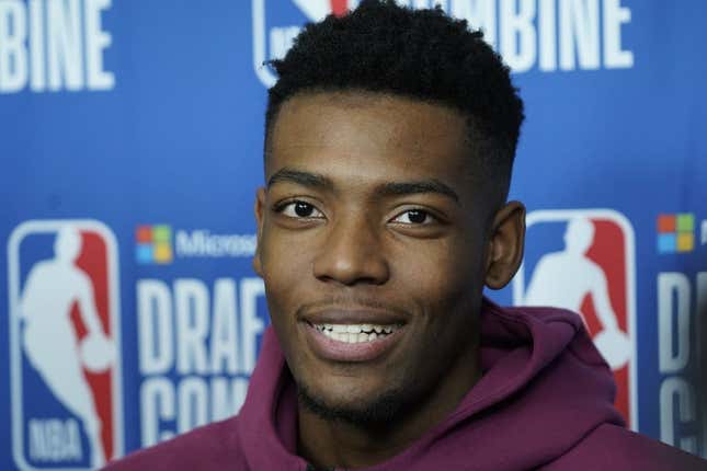 May 17, 2023; Chicago, Il, USA; Brandon Miller talks to the media during the 2023 NBA Draft Combine at Wintrust Arena.