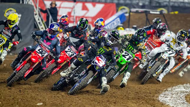 Image for article titled Supercross and Motocross Launch SuperMotocross Playoffs With $10 Million Purse