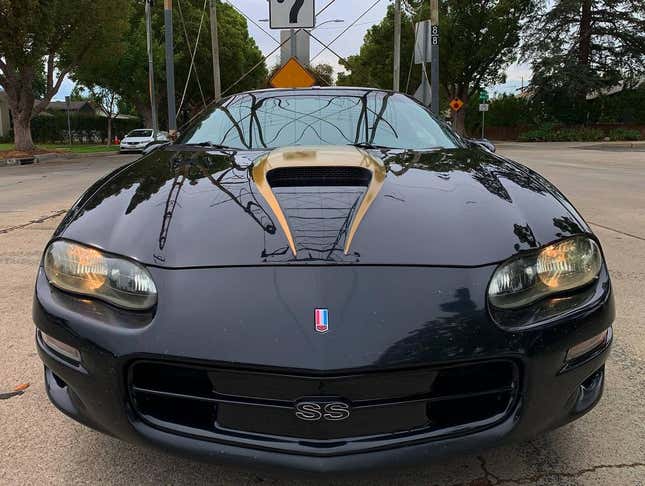 Image for article titled At $12,995, Does This 2001 Chevy Camaro SS SLP Totally Slap?
