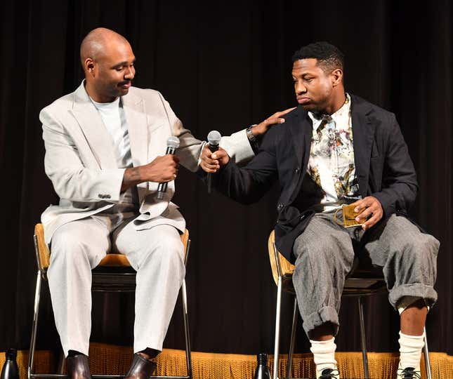 Image for article titled I Love Jonathan Majors and His Little Cup