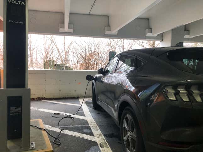 Image for article titled The U.S. Treasury Will Rule on EV Tax Credits and Loopholes in the Inflation Reduction Act