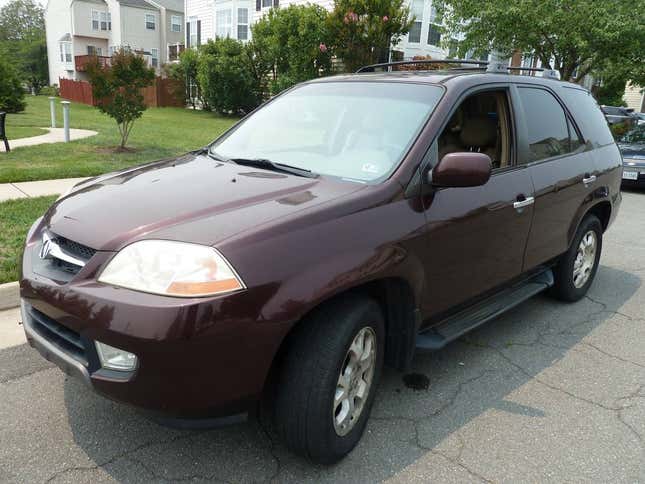 Image for article titled At $4,250, Does This 2001 Acura MDX Touring Offer Three-Rows Worth Of Value?