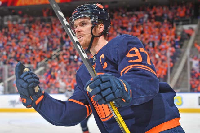 Edmonton’s Connor McDavid had a goal and two assists against the Kings Tuesday night.