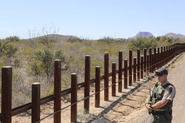 Low walls and guards in Douglas, Arizona