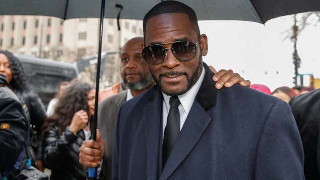 R. Kelly leaves court in May 2019 after a hearing on sex abuse charges in Chicago.