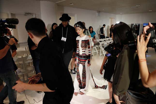 Indian model and acid attack survivor Reshma Quereshi rehearses before walking to present in Indian designer Archana Kochhar's Spring/Summer 2017 collection during New York Fashion Week in the Manhattan borough of New York, U.S., September 8, 2016. REUTERS/Lucas Jackson - RTX2OPWF