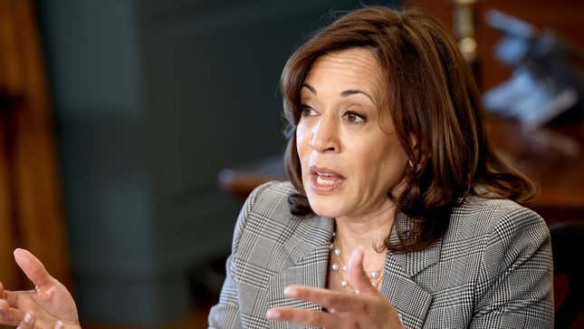 Image for article titled Kamala Harris Reams Out Florida&#39;s Plan to Teach Kids That Slavery Benefited Black People