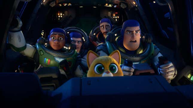 Keke Palmer as Izzy Hawthorne, Peter Sohn as Socks, and Chris Evans as Buzz Lightyear in Pixar’s Lightyear.