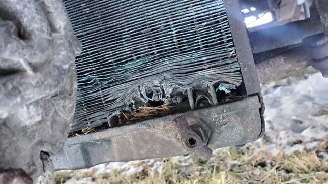 The FC’s radiator has significant damage.