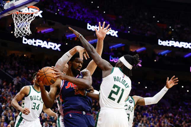 Image for article titled NBA playoff matchups we’d love to see (and one we wouldn’t)