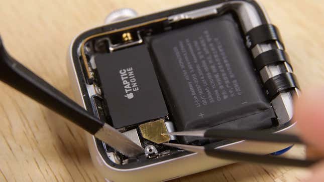Image for article titled Your Apple Watch Just Needs a New Battery