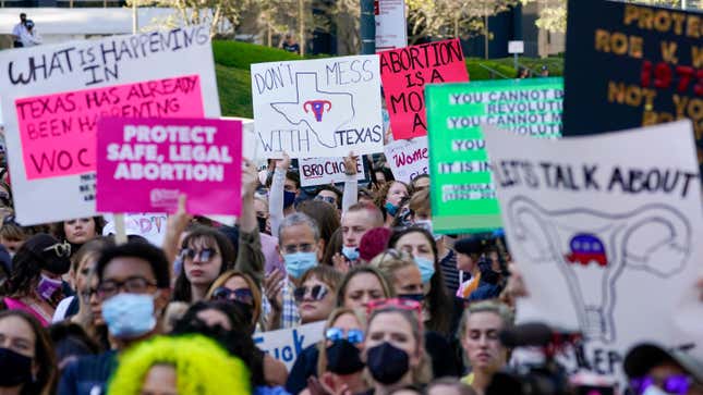 Image for article titled U.S. Appeals Court Votes to Allow Oppressive Texas Abortion Ban to Remain in Effect