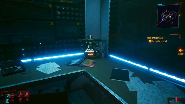 A miniature version of the suspicious "Prime" statue sits in one of V's apartments.