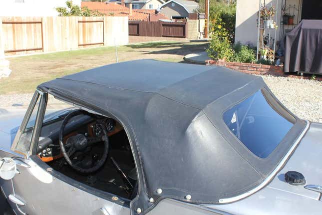 Image for article titled At $8,500, Could This 1970 Siata Spring Get You to Spring into Action?