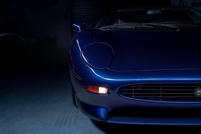 Image for article titled How to Use Light-Painting to Create Gorgeous Car Photography