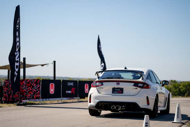 Image for article titled 2023 Honda Civic Type R: First Track Drive