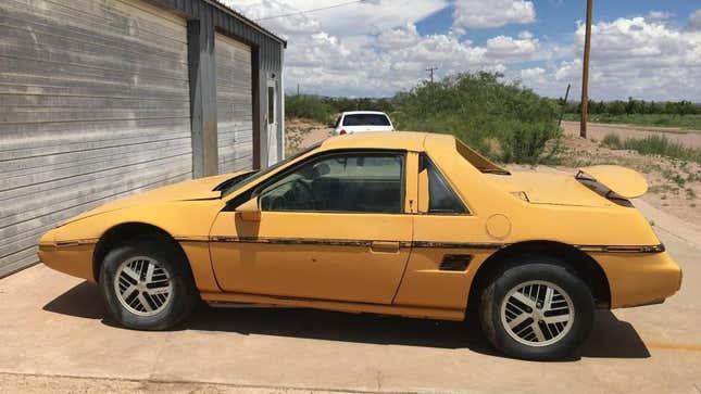 Image for article titled Suzuki Jimny Turbo, Opel GT, Pontiac Fiero: The Dopest Vehicles I Found For Sale Online