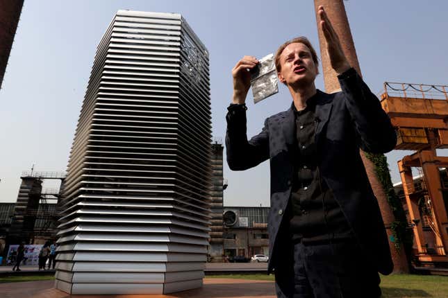 Dutch artist Daan Roosegaarde
