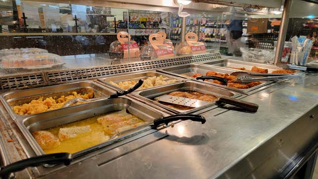 Image for article titled Don’t Be This Person at the Deli