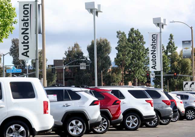 Image for article titled What's Your Worst Car Dealership Experience?
