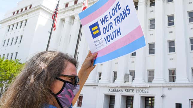 Image for article titled Four Parents Are Suing Alabama Over &#39;Unthinkable&#39; Ban on Trans Healthcare
