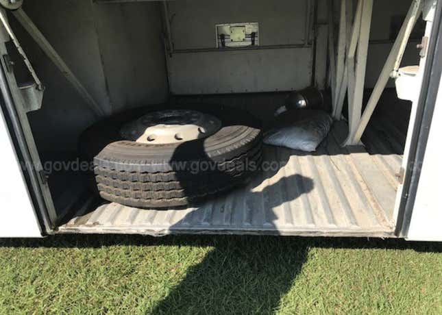 Image for article titled One of the Weirdest Buses to Grace American Roads Has Popped up for Sale in Michigan