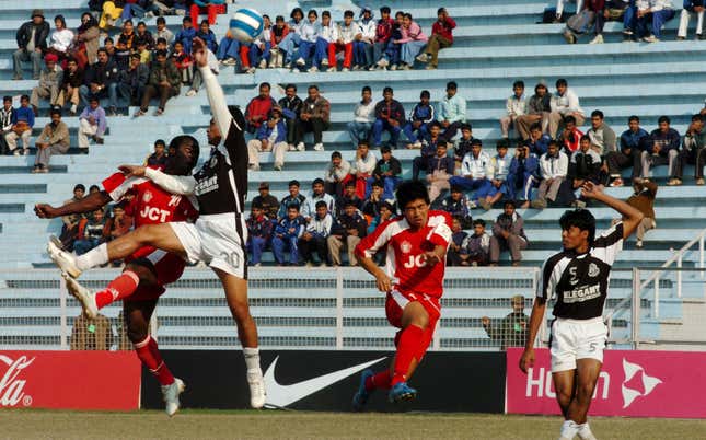 JCT (in red) and Mohammedan Sporting in action in 2007.