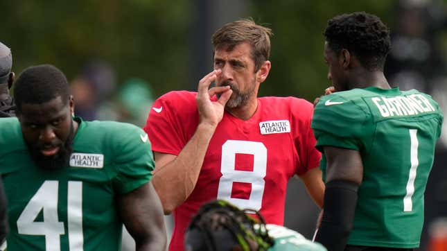 Image for article titled Aaron Rodgers and the familiar NFL faces in new places