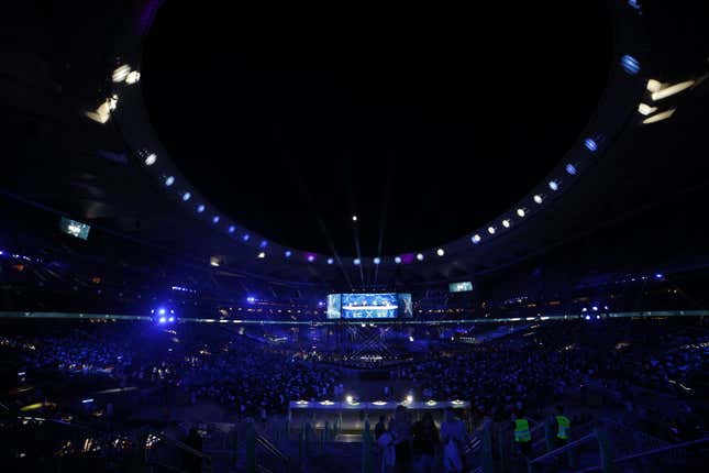 A photo of the crowd Civitas Metropolitano soccer stadium, where La Velada del Año III was held.