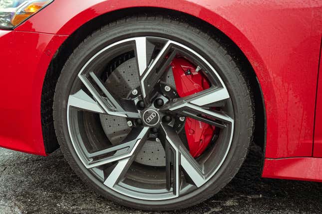 Massive carbon ceramic brakes on the 2022 Audi RS 6 Avant