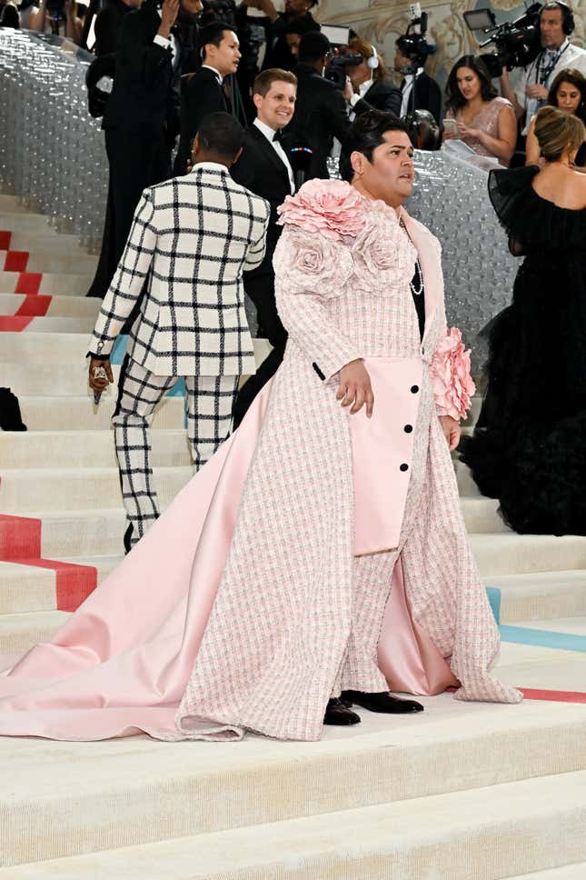 Image for article titled The Trainwrecks of Met Gala 2023