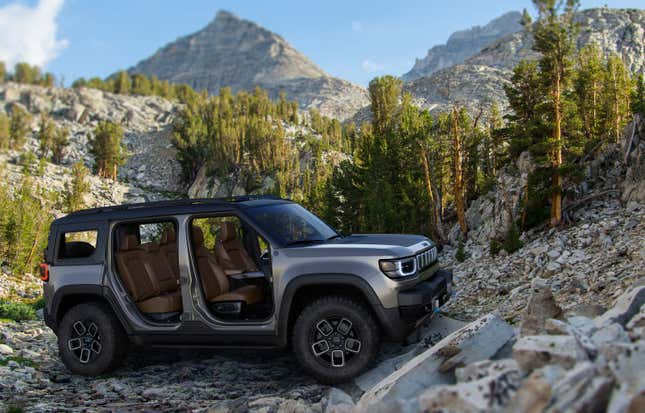 Image for article titled Jeep Shows Off All-Electric '4xe' Future With New Recon and Wagoneer S