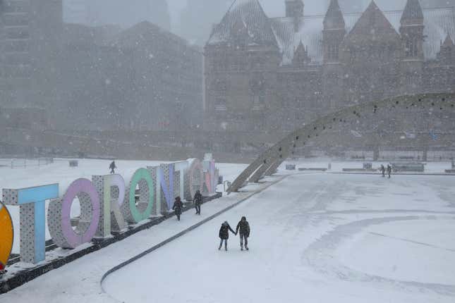 Image for article titled How cold is North America this week? Picture this