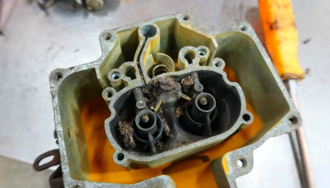 Image for article titled I Bought The World's Most Hopeless Jeep. Bringing It Back To Life Was A Miracle That Nearly Broke Me
