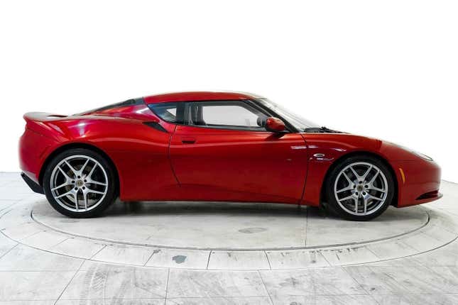 Image for article titled At $47,991, Is This 2011 Lotus Evora Worth Evaluating?
