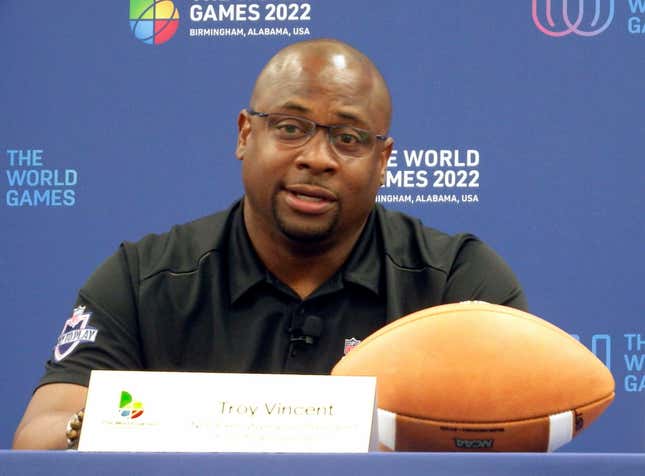 Troy Vincent, a former player and the NFL’s current vice president of football operations, reportedly had some direct words for NFL owners this week about the league’s annual draft combine.