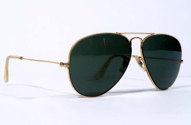 Image for article titled Buy Tom Cruise&#39;s Top Gun Sunglasses And Feel The Need For Speed