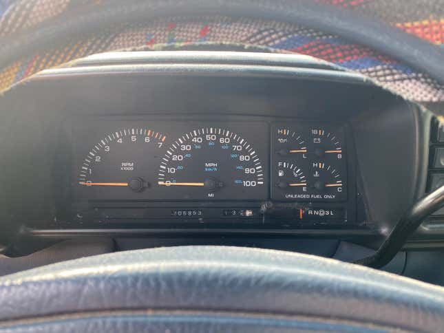 Image for article titled This Minivan Is What $1,200 Gets You in Today's Used Car Market