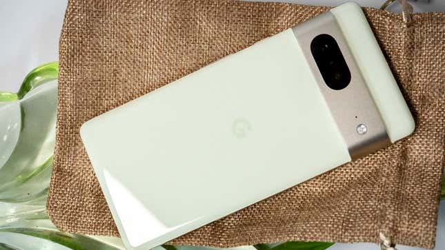 A photo of the Pixel 7