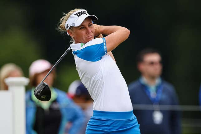 Gabriella Cowley nurses 1-shot lead at ISPS Handa